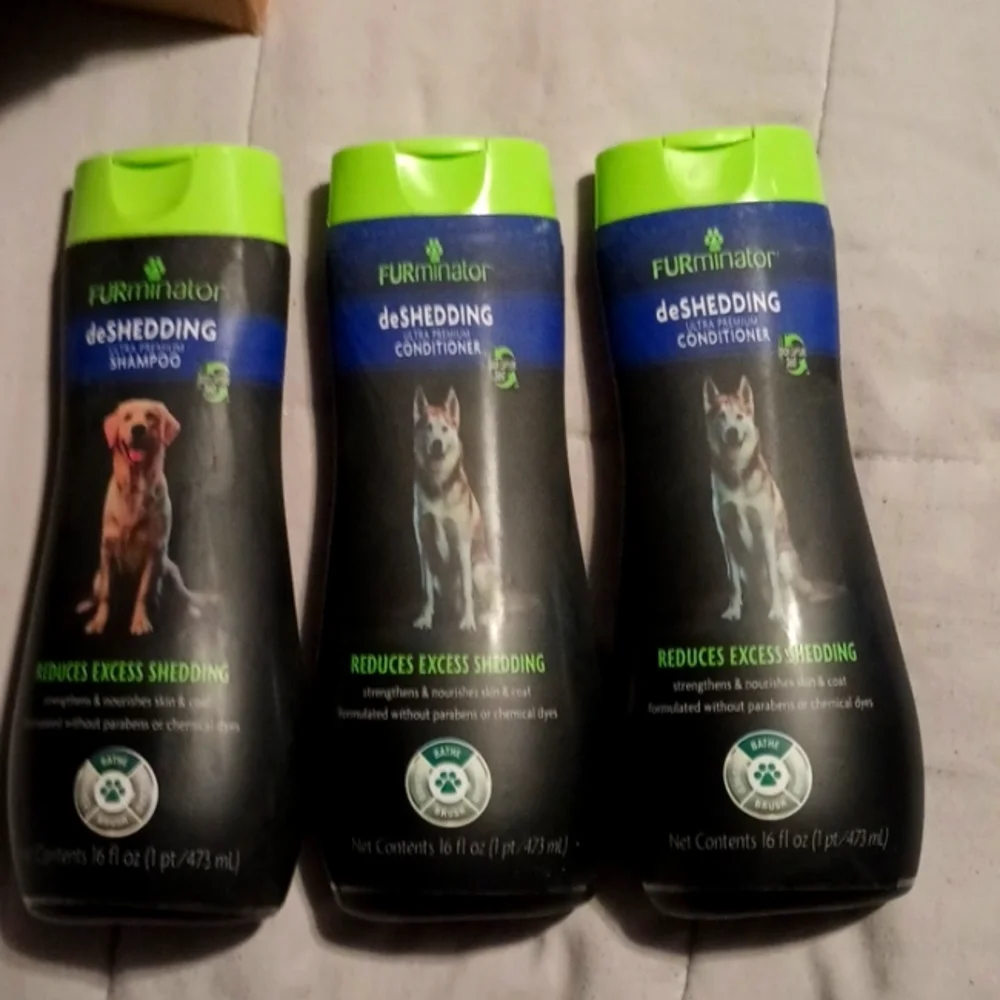 Furminator D shedding ultra premium shampoo and conditioner set